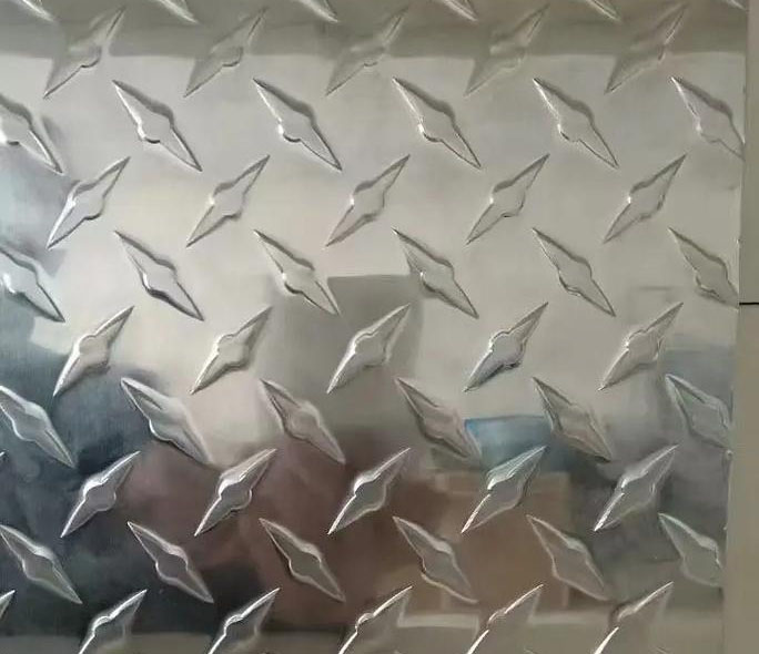 �껨��������